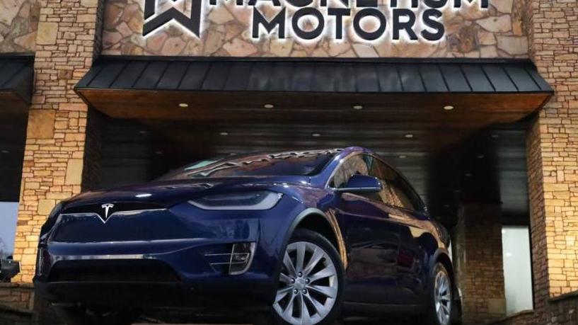 TESLA MODEL X 2020 5YJXCAE25LF286150 image